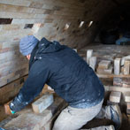 Kigbeare Kiln Project - Pete working on the ledge beside the firebox